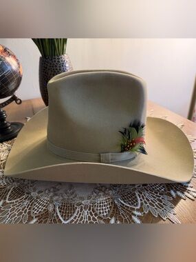 Vintage Resistol Western Hat 3X Beaver Felt Witchita Beige